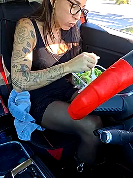 sexy7883 online show from November 4, 1:04 pm