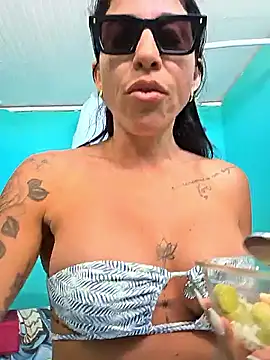 sexy7883 online show from June 6, 11:37 am