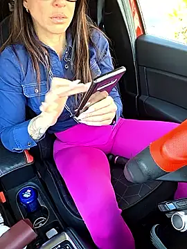 sexy7883 online show from March 31, 10:39 am