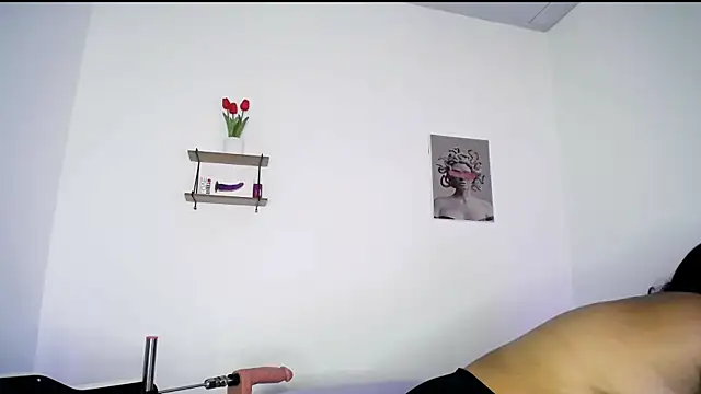 Snapshot of ruby_sin chatting on September 11, 1:22 pm ruby sin online show from September 11, 1:22 pm