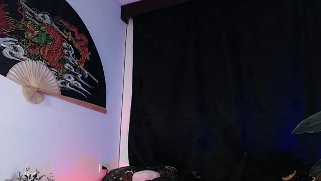 Ellyuwuw online show from May 27, 1:04 am