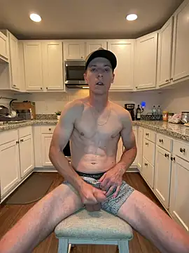 Badstepson33 online show from May 4, 8:33 pm