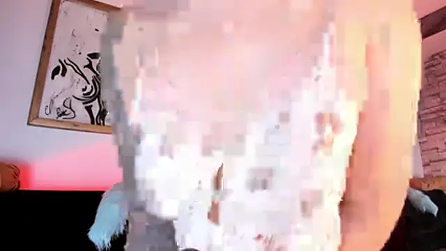 LolaXXXperience online show from December 5, 12:04 pm