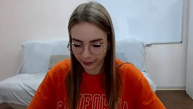 Snapshot of aSingleOne chatting on November 12, 10:02 pm aSingleOne online show from November 12, 10:02 pm