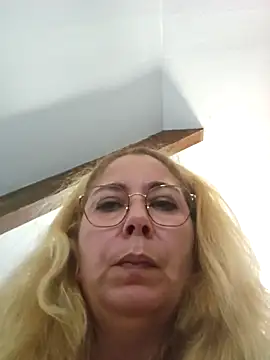Snapshot of misscokine666 chatting on October 1, 8:24 pm misscokine666 online show from October 1, 8:24 pm