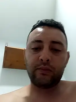 angelitocalientico online show from May 3, 5:45 am