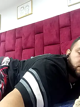 angelitocalientico online show from January 12, 2:35 pm