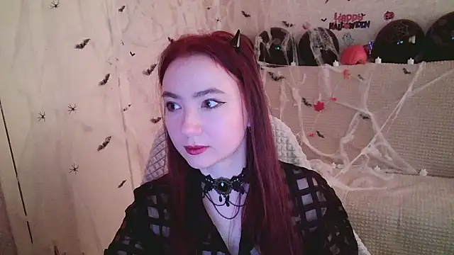 Micky Wood online show from October 25, 6:45 am