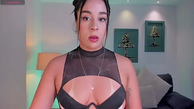 SussyBellX online show from December 16, 9:41 pm