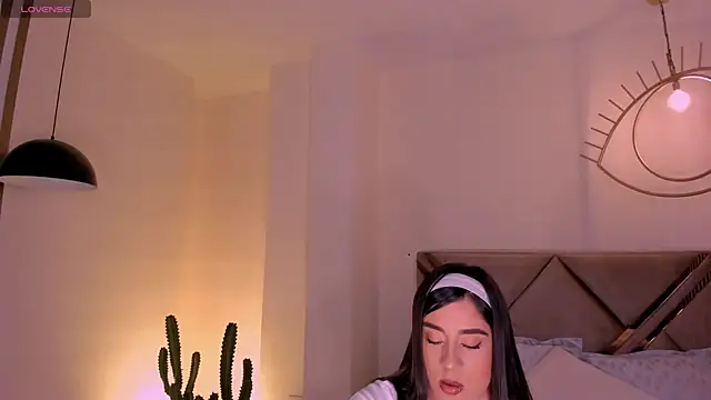 SussyBellX online show from February 24, 3:29 am