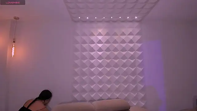 Snapshot of SussyBellX chatting on October 28, 10:31 pm SussyBellX online show from October 28, 10:31 pm