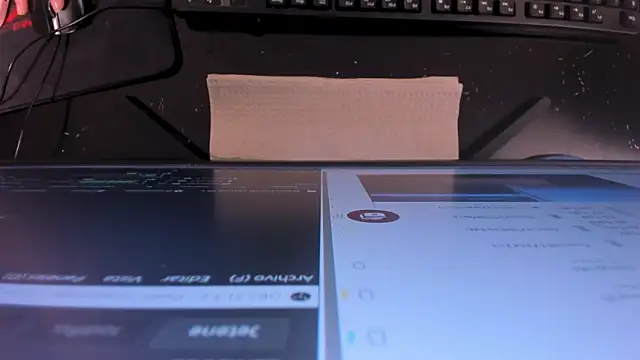 LaurentConnor online show from October 1, 3:33 am