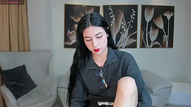 LaurentConnor online show from October 19, 11:29 pm