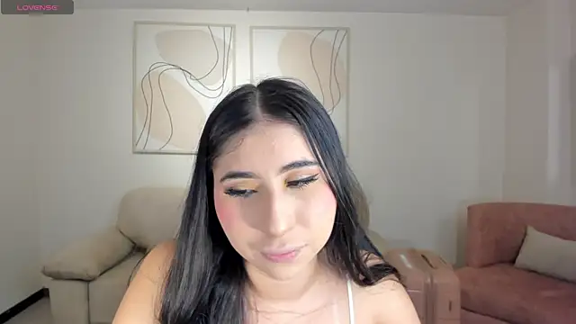 Snapshot of MayaMoretti_ chatting on June 25, 8:25 pm MayaMoretti online show from June 25, 8:25 pm