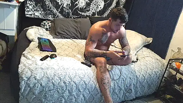 Snapshot of silversage92 chatting on September 22, 3:18 pm silversage92 online show from September 22, 3:18 pm