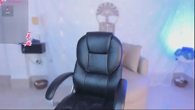 Ginni charlotte online show from March 27, 1:47 am