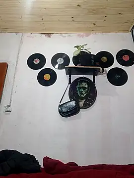 soy-impia69 online show from September 17, 10:23 pm