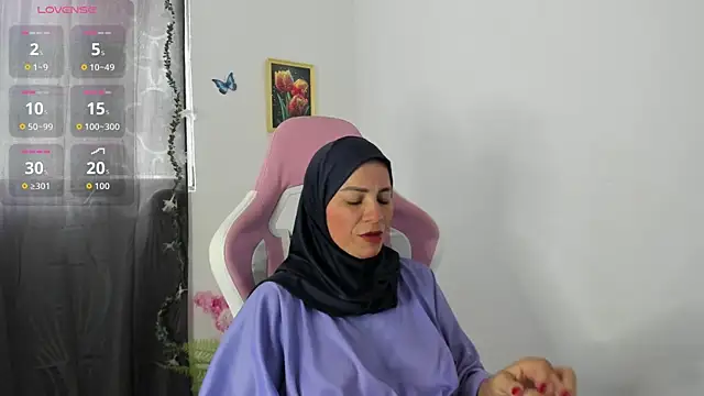 dalila kemur online show from October 20, 2:17 pm