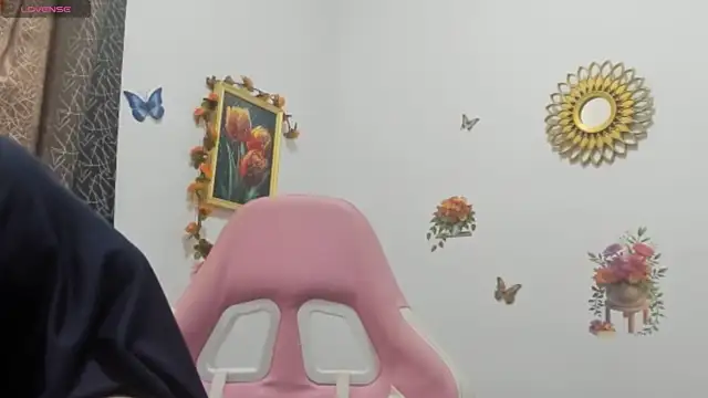 dalila kemur online show from April 15, 3:05 pm