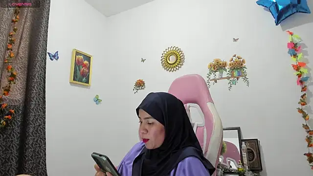 dalila kemur online show from March 4, 9:11 pm