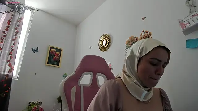 dalila kemur online show from February 5, 2:57 pm