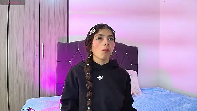 Snapshot of Ruby_Whispers chatting on November 15, 12:09 pm Ruby Whispers online show from November 15, 12:09 pm