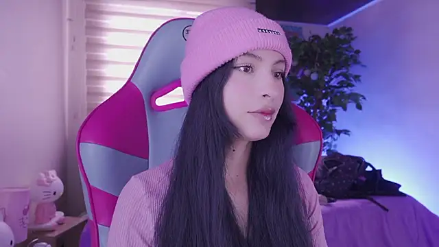 Rebecah 1 online show from March 6, 4:57 pm