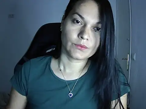 dulvolkova online show from October 17, 6:39 am