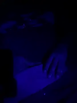 Snapshot of johnboones10 chatting on October 30, 8:01 am johnboones10 online show from October 30, 8:01 am