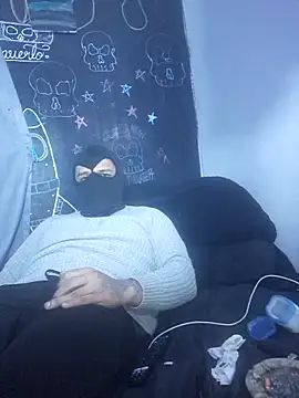 johnboones10 online show from December 17, 6:24 pm