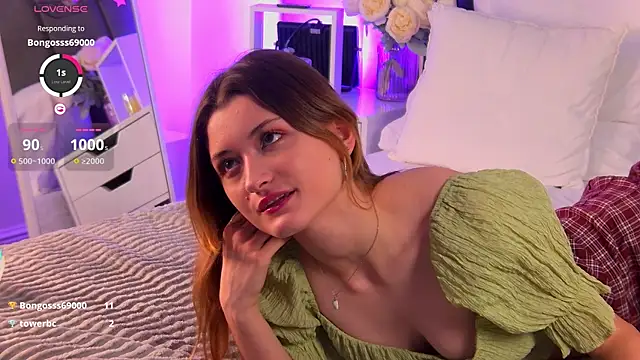 LillySvon online show from November 16, 4:45 pm