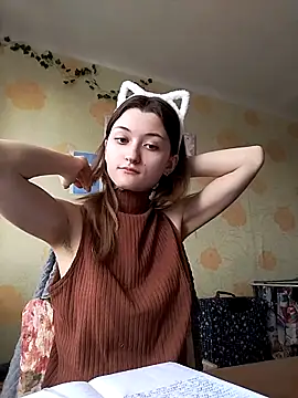 LillySvon online show from April 30, 3:19 pm