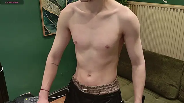 enzo steel online show from April 22, 11:22 pm