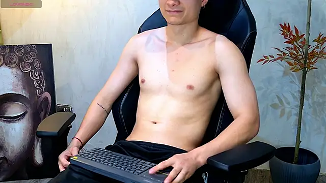 enzo steel online show from February 19, 2:41 am