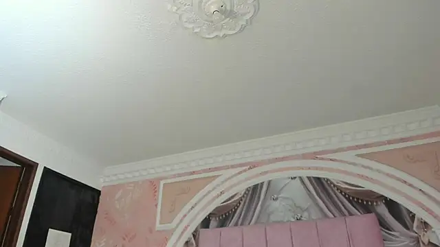 Ivy rae xxx online show from December 20, 12:30 pm