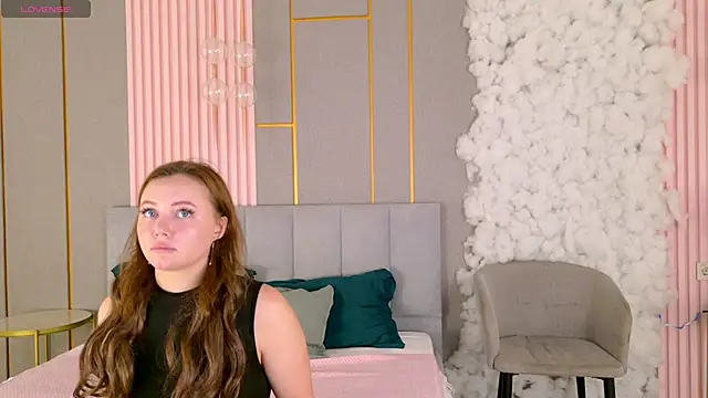 AnnySue  online show from September 11, 5:40 am