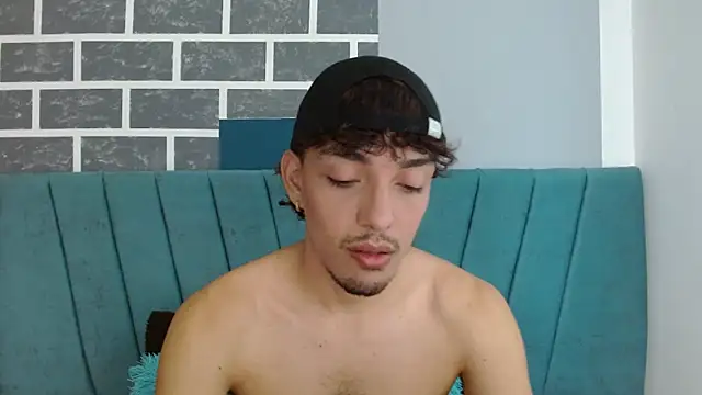 Snapshot of Jake_laraxxx chatting on October 10, 6:42 pm Jake laraxxx online show from October 10, 6:42 pm