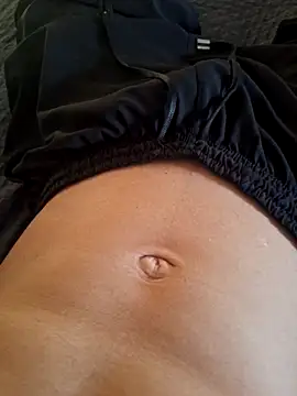 Skate012 online show from March 9, 5:05 pm