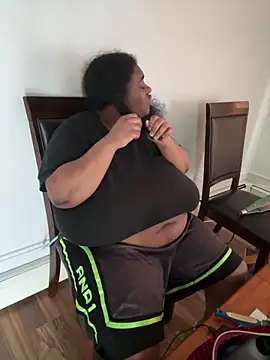 Snapshot of bunbun420247 chatting on March 2, 4:25 pm bunbun420247 online show from March 2, 4:25 pm