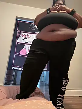 Snapshot of bunbun420247 chatting on March 3, 8:38 pm bunbun420247 online show from March 3, 8:38 pm