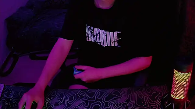 Snapshot of xXxHARDPORNxXx chatting on May 31, 7:58 pm xXxHARDPORNxXx online show from May 31, 7:58 pm