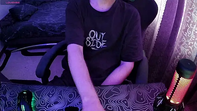 Snapshot of xXxHARDPORNxXx chatting on May 20, 10:56 am xXxHARDPORNxXx online show from May 20, 10:56 am
