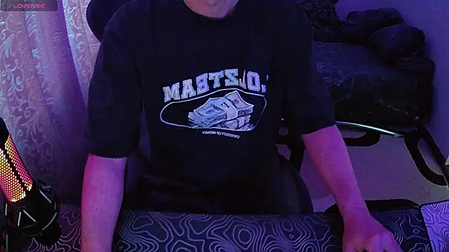 Snapshot of xXxHARDPORNxXx chatting on June 27, 7:03 am xXxHARDPORNxXx online show from June 27, 7:03 am