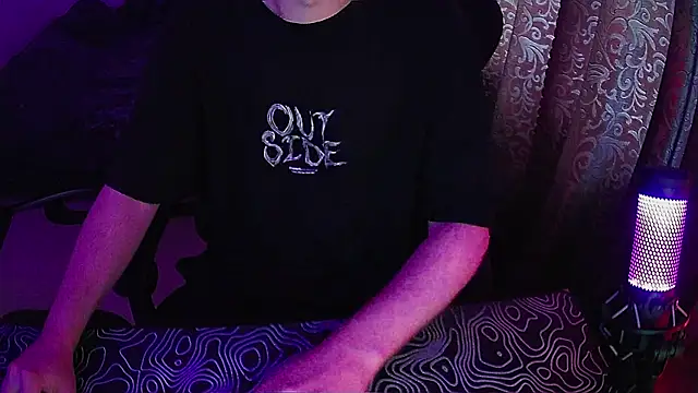 Snapshot of xXxHARDPORNxXx chatting on July 18, 3:48 am xXxHARDPORNxXx online show from July 18, 3:48 am