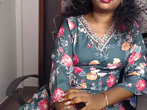 Snapshot of Zellybean_telugu chatting on October 4, 8:27 am Zellybean telugu online show from October 4, 8:27 am