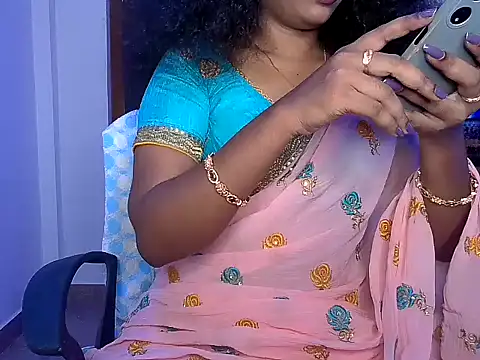 Snapshot of Zellybean_telugu chatting on November 24, 10:32 pm Zellybean telugu online show from November 24, 10:32 pm
