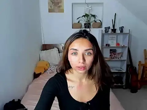 megan doll2123 online show from December 2, 3:41 am