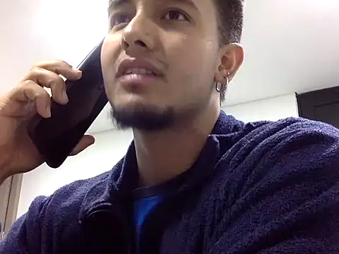 KianxxTeach online show from April 9, 1:07 am