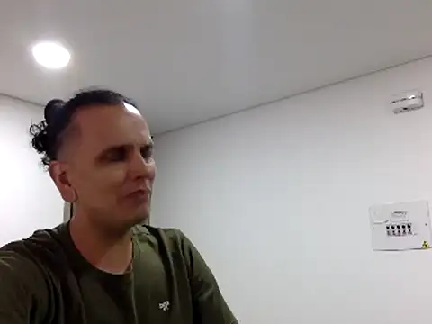 KianxxTeach online show from March 29, 9:49 pm