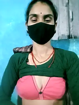 Nishaa ji online show from October 6, 9:15 pm